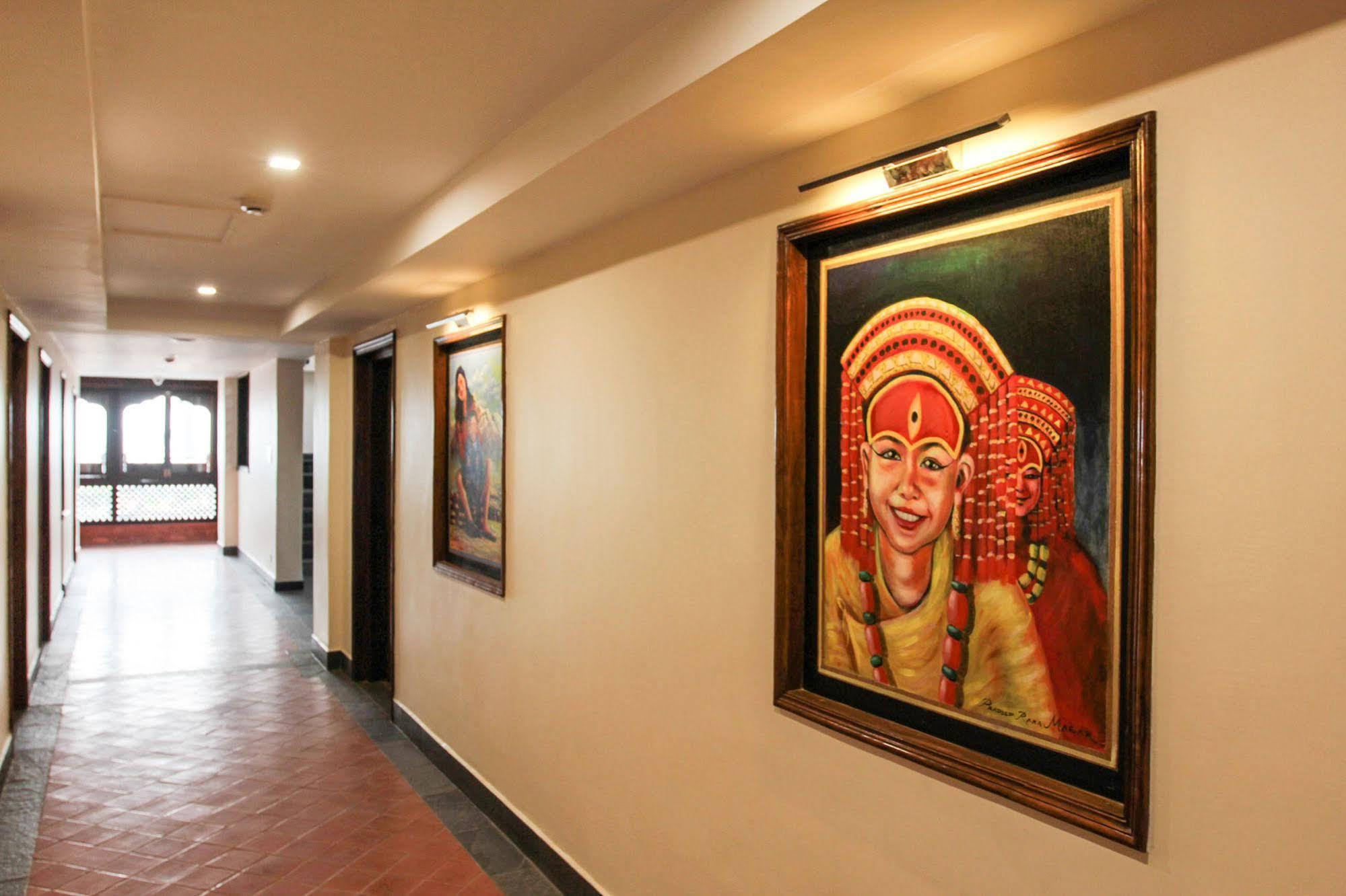 Traditional Comfort Boutique Hotel Kathmandu Bagian luar foto